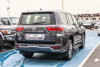 Toyota Land Cruiser 3.5L VXR Twin Turbo 2023 Model Year for Export and UAE