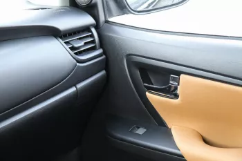 Toyota Fortuner 2.7L 2023 Model Year 4cylinder 4WD Best Price