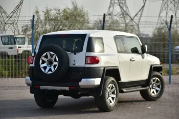 2022 TOYOTA FJ CRUISER 4.0L V6 PETROL AT