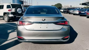LEXUS ES350 2.5L HYBRID FWD 2023 MODEL YEAR