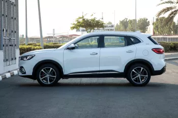MG HS 4X4 2.0T Trophy 2023 Model Year White inside Red