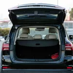 MG RX5 2.0 AWD Luxury 2023 Model Year Black inside Black & Red - Thumbnail 5