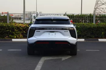 HIPHI X Chuangyuan 2023 Model Year SUV EV White inside Black
