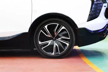HIPHI X Chuangyuan 2023 Model Year SUV EV White inside Black