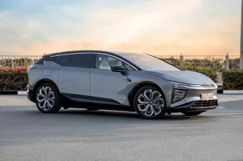 2022 HIPHI X Flagship - Dark Grey inside White