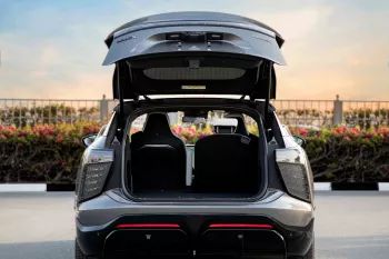 2022 HIPHI X Flagship - Dark Grey inside White