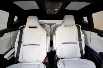 2022 HIPHI X Flagship - Dark Grey inside White
