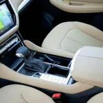 2023 MG RX8 4X2 2.0 STANDARD - White Pearl inside Beige - Thumbnail 12