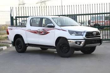 Toyota Hilux 2023 Model Year 4x4 DC 2.8 D MT SR5 White inside Maroon