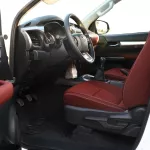 Toyota Hilux 2023 Model Year 4x4 DC 2.8 D MT SR5 White inside Maroon - Thumbnail 9