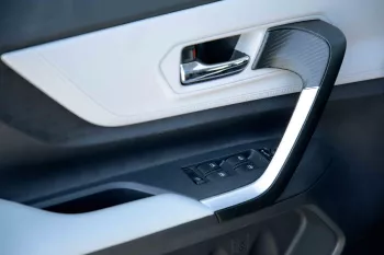 2023 Toyota Veloz V 1.5 - White Pearl inside Black