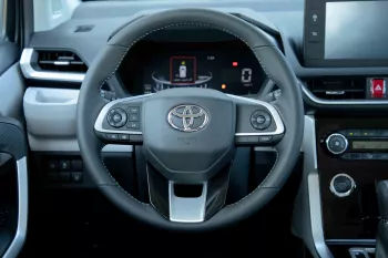 2023 Toyota Veloz V 1.5 - White Pearl inside Black