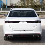 Kaiyi E5 Limited 2024 Model Year 1.5 Sedan White inside Black & Grey - Thumbnail 5