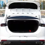 Kaiyi E5 Limited 2024 Model Year 1.5 Sedan White inside Black & Grey - Thumbnail 7