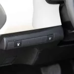 2024 Toyota Corolla 2.0 XLi G CVT - Black Mica inside Fromage (Fabric) - Thumbnail 11
