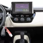 2024 Toyota Corolla 2.0 XLi G CVT - Black Mica inside Fromage (Fabric) - Thumbnail 15