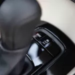 2024 Toyota Corolla 2.0 XLi G CVT - Black Mica inside Fromage (Fabric) - Thumbnail 18
