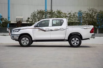 2024 Toyota Hilux 2.4L DC WB 4X4 - Super White inside Red