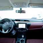 2024 Toyota Hilux 4x4 DC 2.8 D AT SR5 - Super White inside Maroon - Thumbnail 18