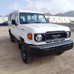 TOYOTA LANDCRUISER 78 4.2L DIESEL 2024 MODEL YEAR 9 SEATER TROOP CARRIER STD MANUAL - Thumbnail 2