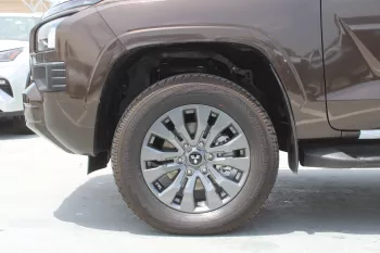 MITSUBISHI L200 2.4L PETROL 2024 MODEL YEAR BROWN