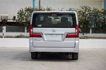 2023 Toyota Granvia 3.5 7ST Low - Silver inside Black