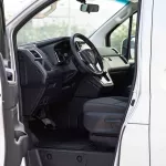 2023 Toyota Granvia 3.5 7ST Low - Silver inside Black - Thumbnail 8