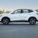 2023 MG HS 4X4 2.0T Luxury - White Pearl inside Brown - Thumbnail 3