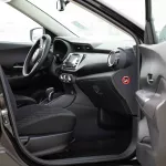 2024 Nissan Kicks 1.6 SV - Black inside Black - Thumbnail 8