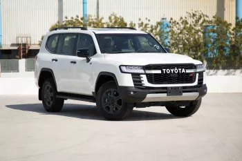 2023 Toyota LC 3.3 TT GR Sport - White inside Maroon