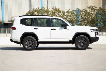 2023 Toyota LC 3.3 TT GR Sport - White inside Maroon