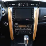 2023 Toyota Fortuner 4X4 2.8 18'I AL - Platinum White Pearl inside Chamois - Thumbnail 14