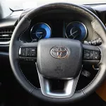 2023 Toyota Fortuner 4X4 2.8 18'I AL - Platinum White Pearl inside Chamois - Thumbnail 15