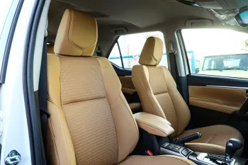 2023 Toyota Fortuner 4X4 2.8 18'I AL - Platinum White Pearl inside Chamois