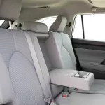 2023 Toyota Highlander 2.5 GLE - Attitude Black inside Medium Charcoal - Thumbnail 23