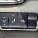 KIA SPORTAGE LX  2.4L PETROL FWD V4 BLACK 2020 MODEL YEAR  - Thumbnail 8