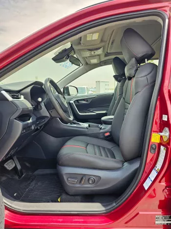 TOYOTA RAV4 XLE SUNROOF FULL OPTION V4 2.5L AWD MAROON 2019