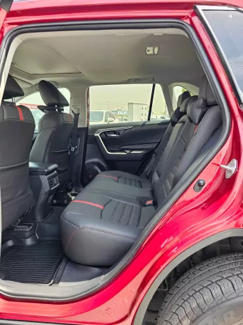 TOYOTA RAV4 XLE SUNROOF FULL OPTION V4 2.5L AWD MAROON 2019