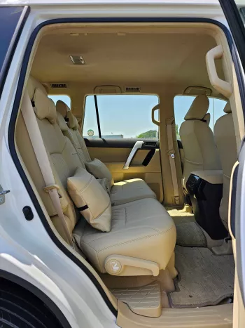TOYOTA PRADO GXR 2.7L V4 4WD WHITE 2017 MODEL YEAR 