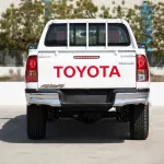 2024 Toyota Hilux 4x4 DC 2.4 - Super White inside Red - Thumbnail 4