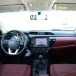 2024 Toyota Hilux 4x4 DC 2.4 - Super White inside Red - Thumbnail 15