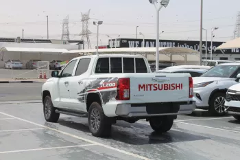MITSUBISHI L200 2.4L PETROL 2024 MODEL YEAR WHITE