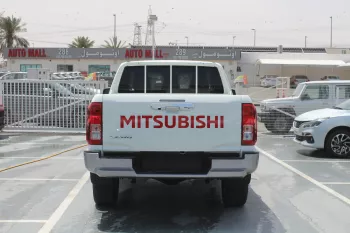 MITSUBISHI L200 2.4L PETROL 2024 MODEL YEAR WHITE