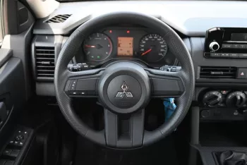 2024 MITSUBISHI L200 DOUBLE CAB PICKUP GLX 2.4L DIESEL 4WD MANUAL TRANSMISSION