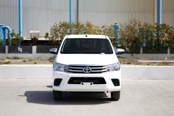 2023 Toyota Hilux 4X2 2.7 Chassis Cab MT - Super White inside Red