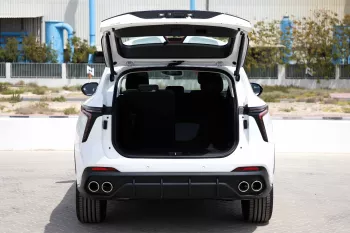 2024 Kaiyi X7 2.0 SUV 7S Limited - White inside Black