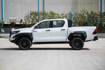 2024 Toyota Hilux 4x4 DC 2.8 GR-S - Platinum White Pearl inside GRS
