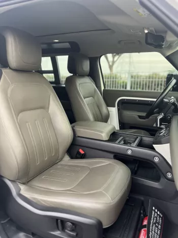 LAND ROVER DEFENDER HSE P90 GCC SPECS 2022 MODEL YEAR 