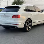 Bentley Bentayga 2017 Model Year - Thumbnail 4