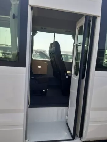 2024 TOYOTA COASTER 2.8L DIESEL 23 SEATER AUTO - 3 PIN SEAT BELT